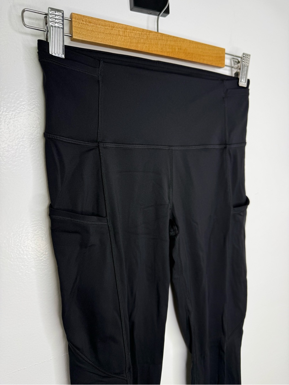 LULULEMON Fast & Free 7/8 Black Tight Leggings II 25” - Picture 3 of 6
